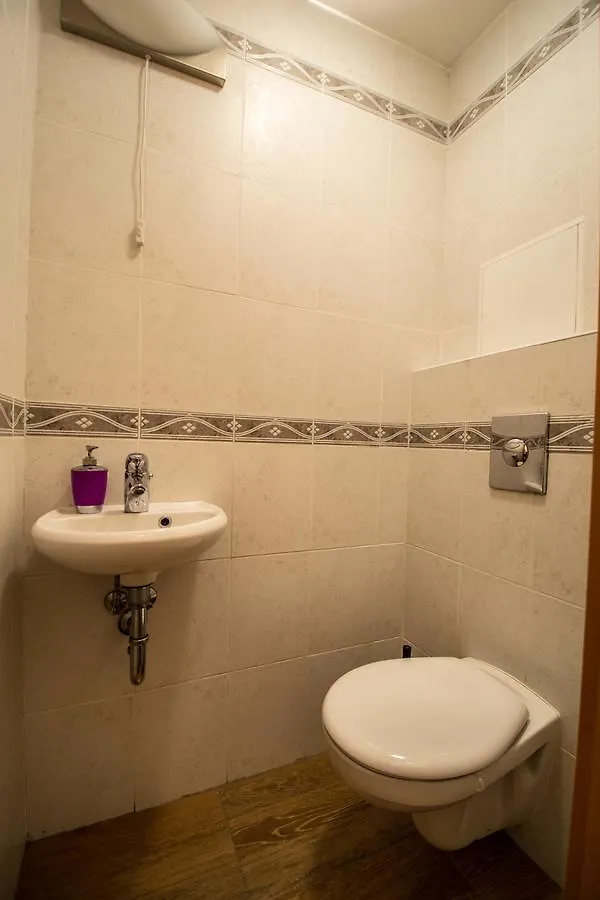 Riverside Ruterra Apartment Прага